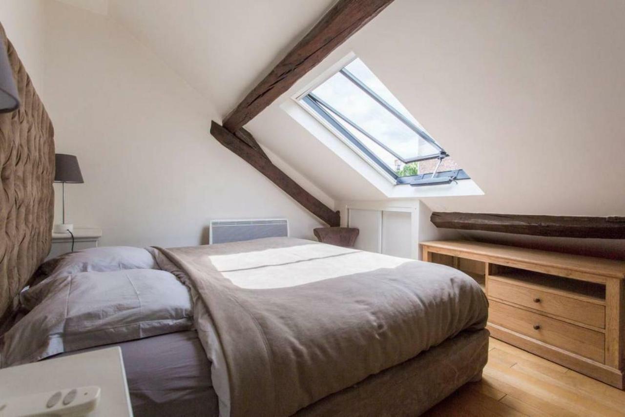 Luxurious Duplex - Top Of Montmartre Paris Bagian luar foto