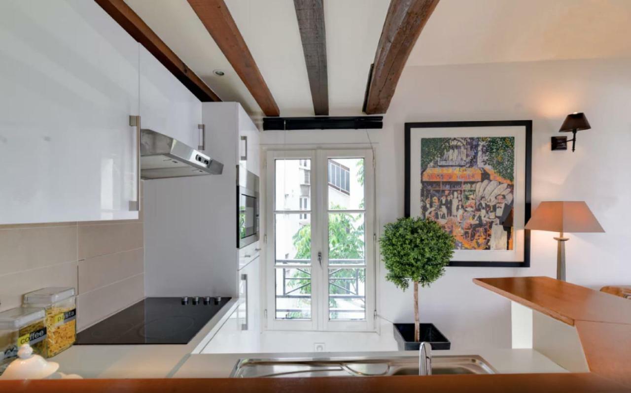 Luxurious Duplex - Top Of Montmartre Paris Bagian luar foto